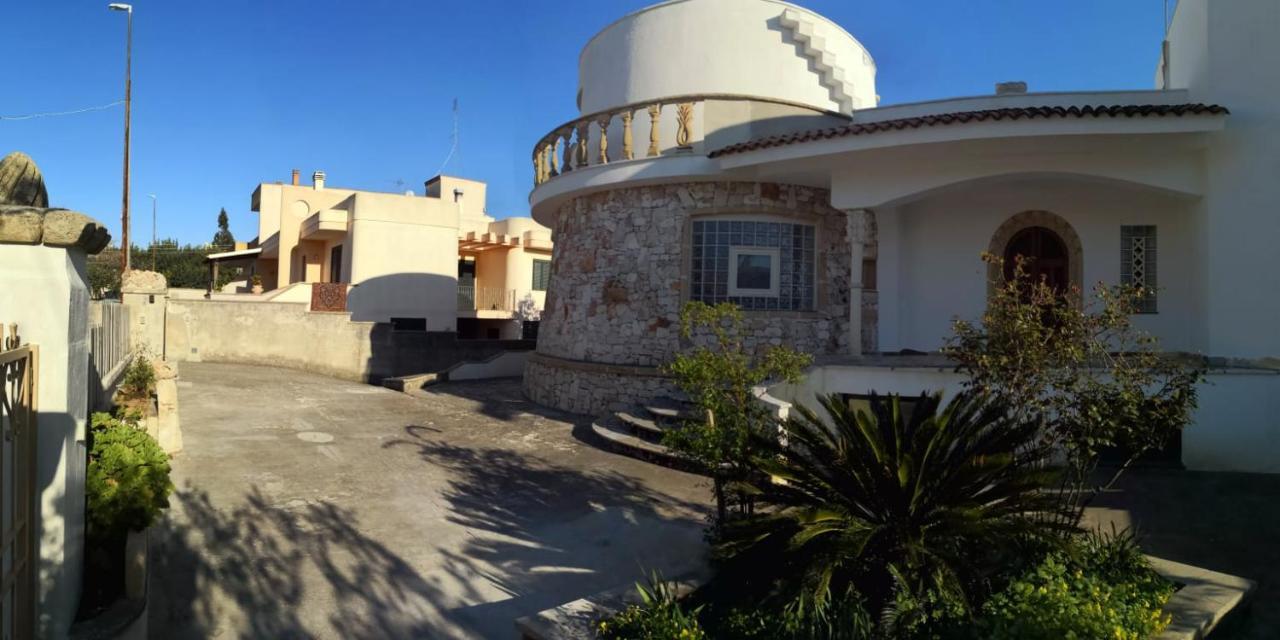 Casa Vacanza D'Arte Salentina Hotel สเปคเคีย ภายนอก รูปภาพ
